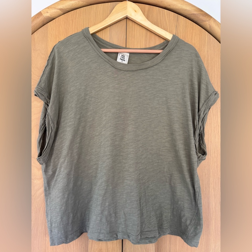 Free People We The Free Olive Green Boxy Cuffed Sleeve T-Shirt Size L